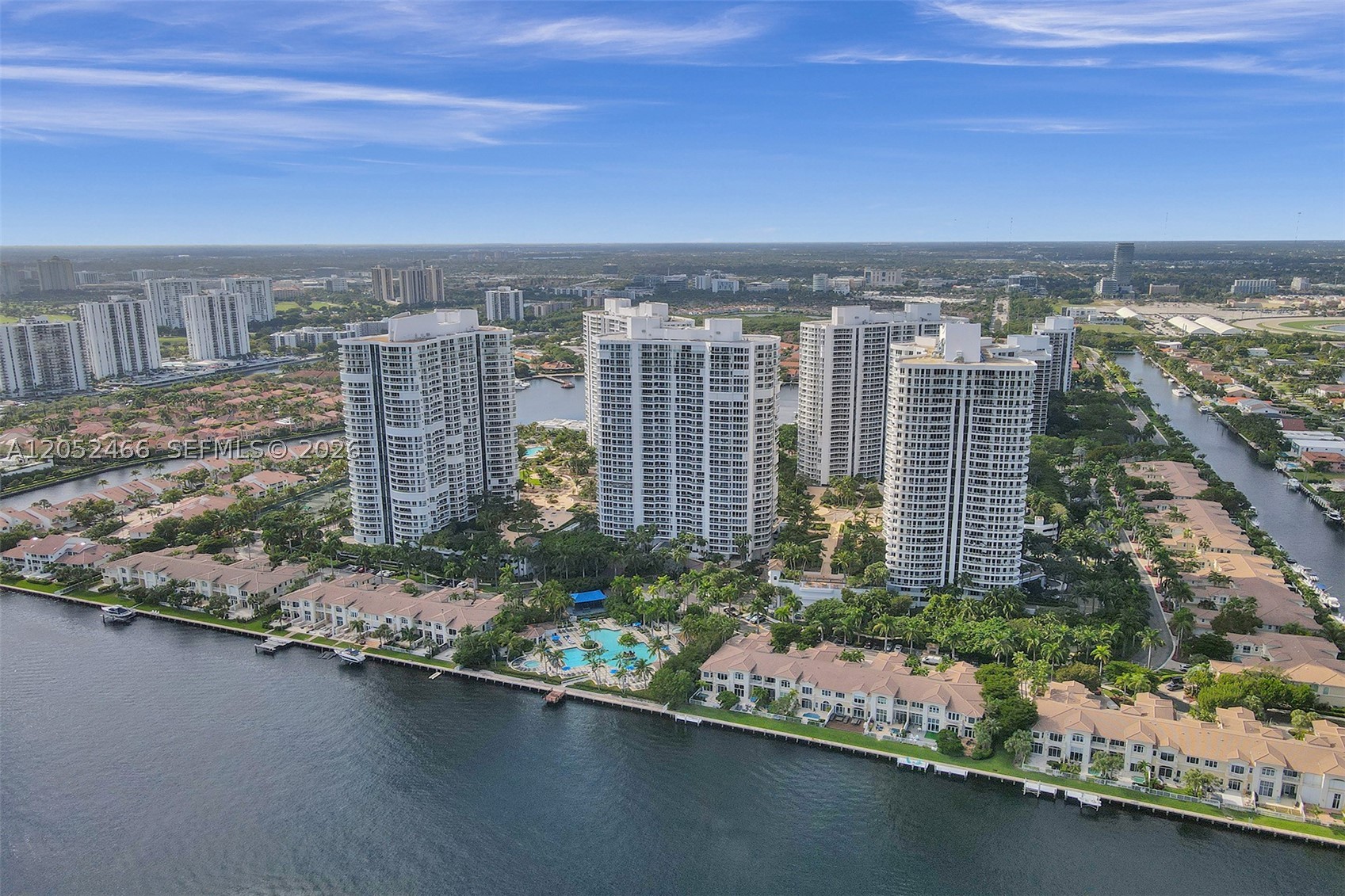 21150 Point Pl #805, Aventura FL 33180