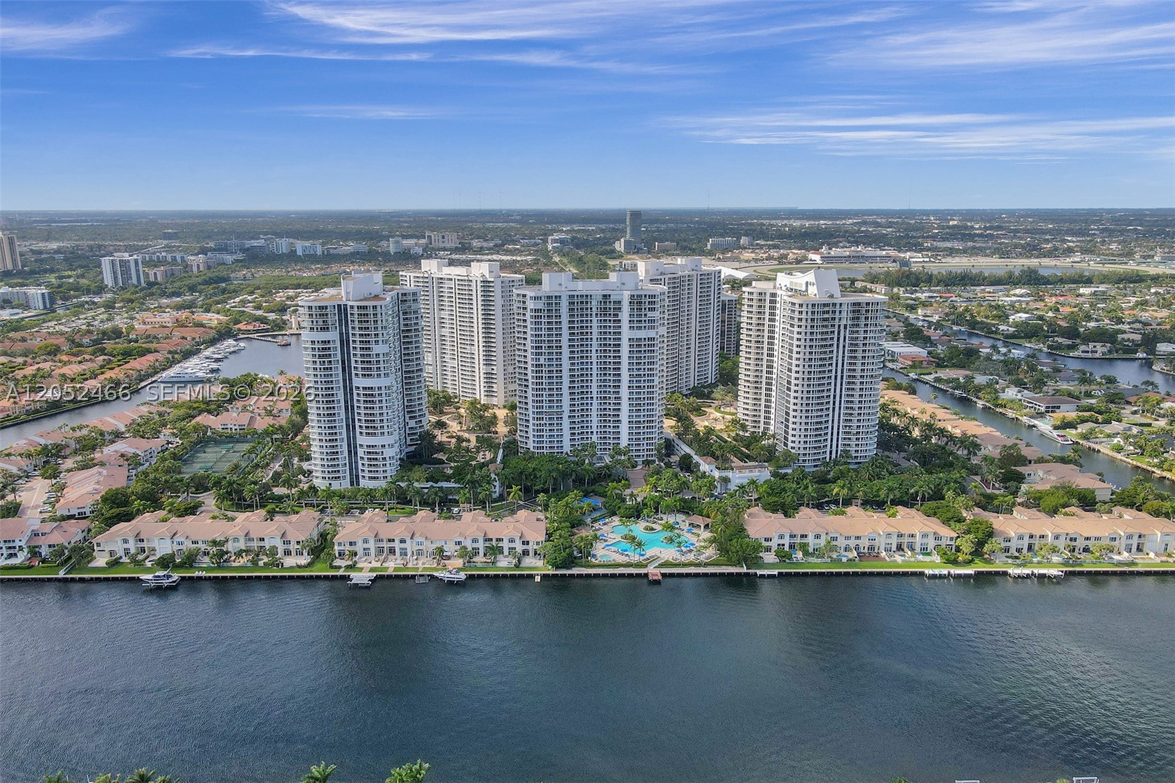 21150 Point Pl #805, Aventura FL 33180