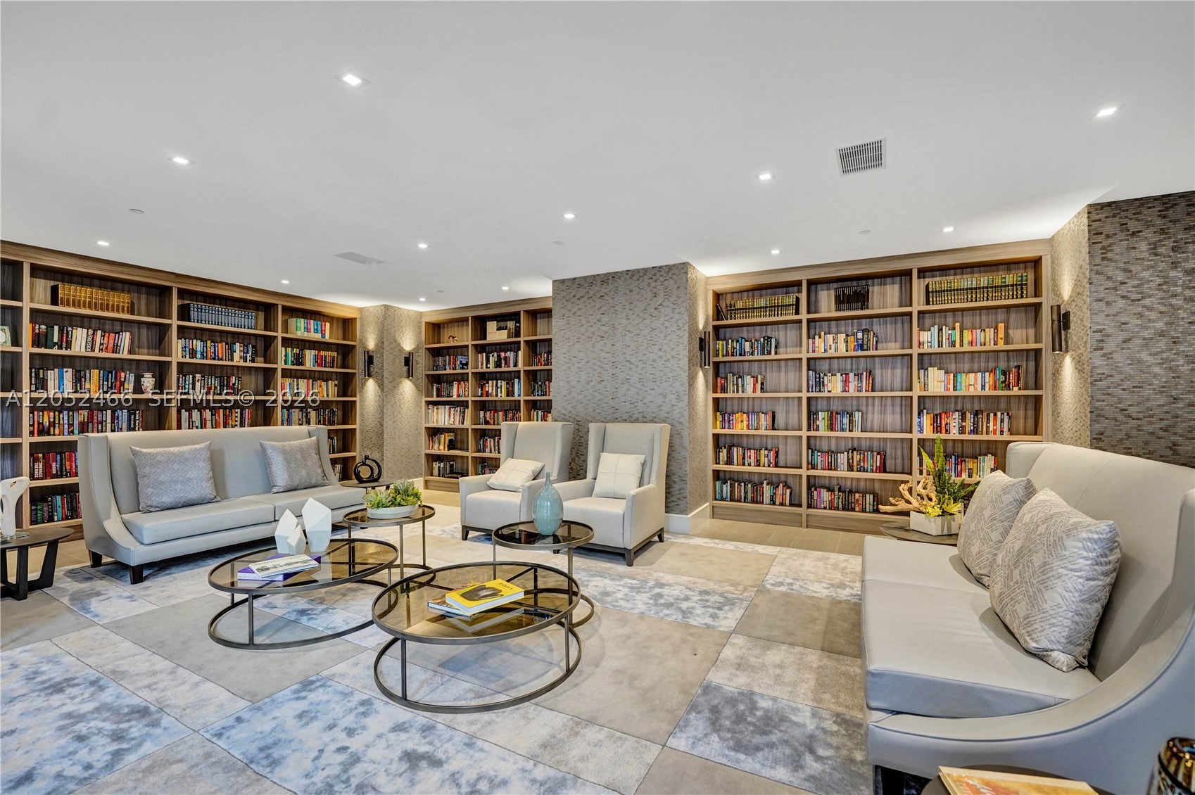 21150 Point Pl #805, Aventura FL 33180