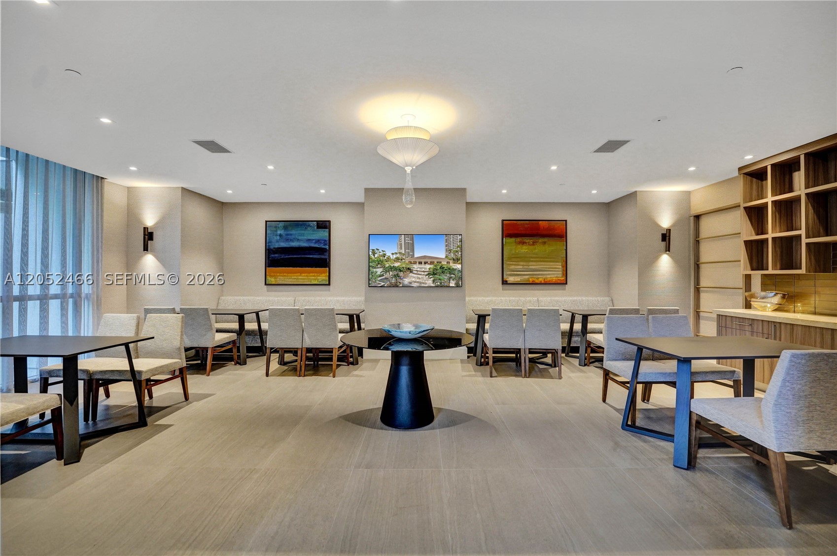 21150 Point Pl #805, Aventura FL 33180
