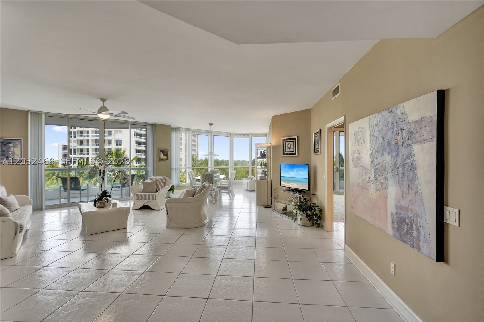 21150 Point Pl #805, Aventura FL 33180