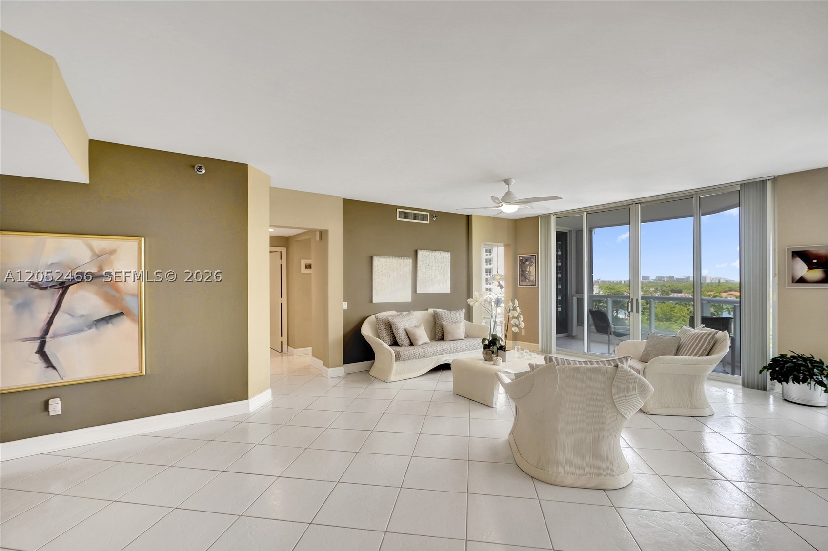 21150 Point Pl #805, Aventura FL 33180