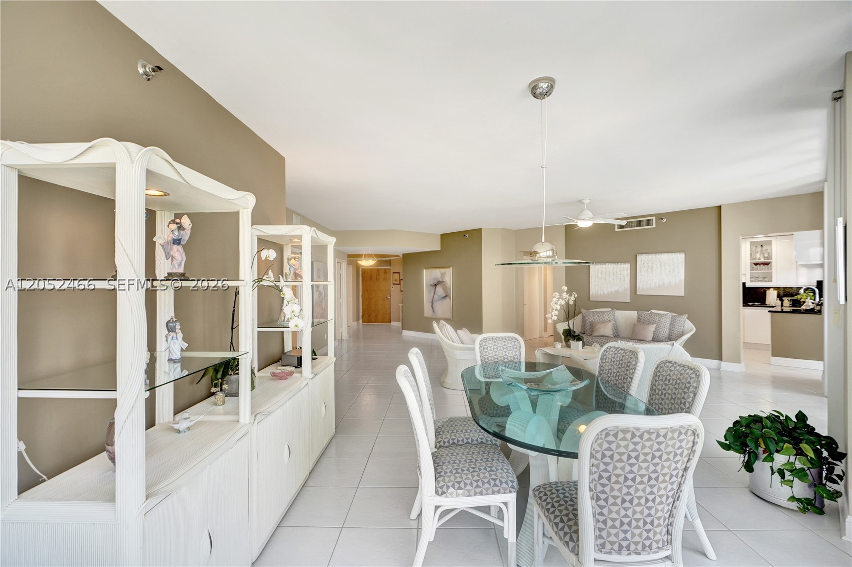 21150 Point Pl #805, Aventura FL 33180