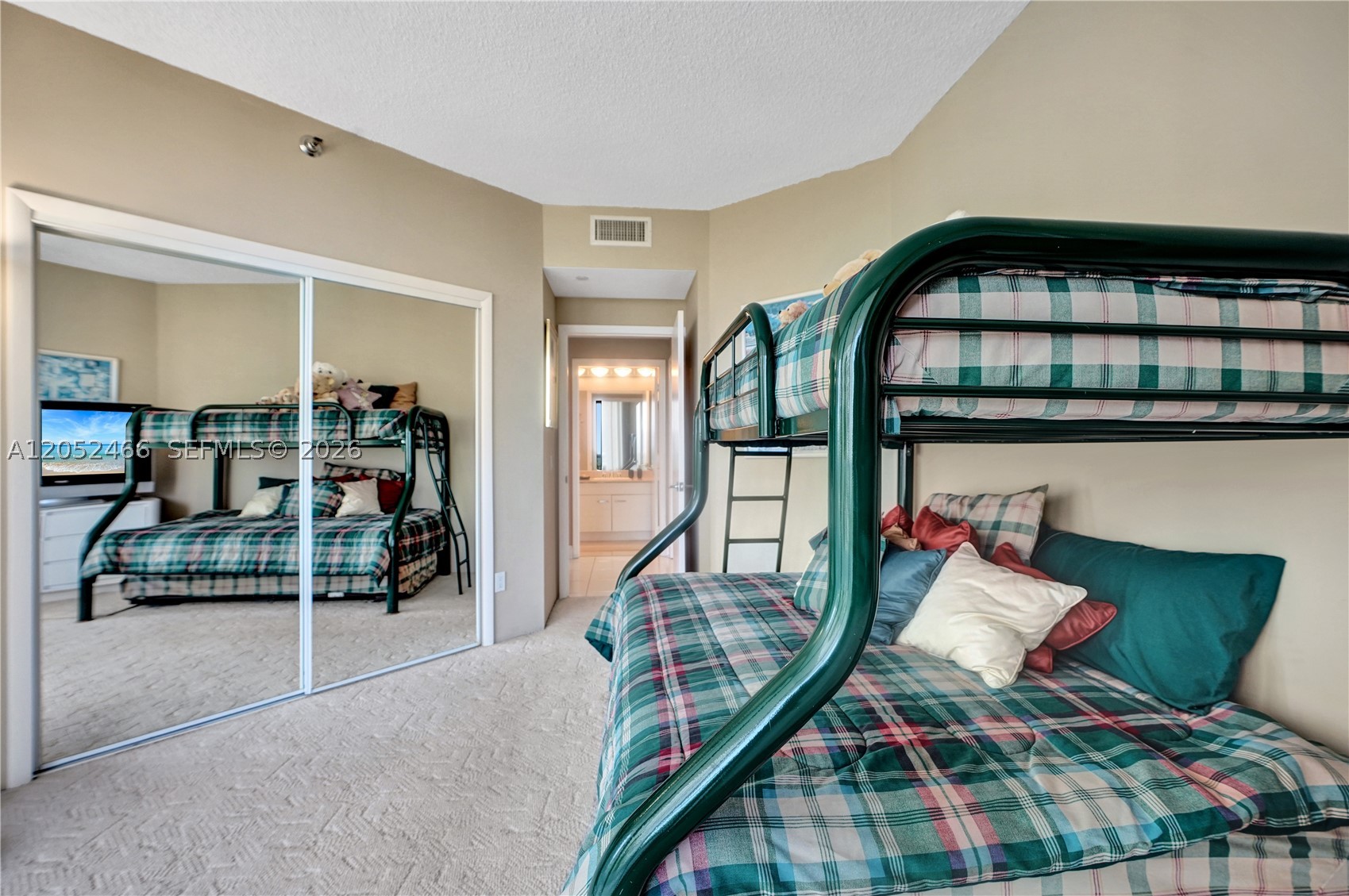 21150 Point Pl #805, Aventura FL 33180