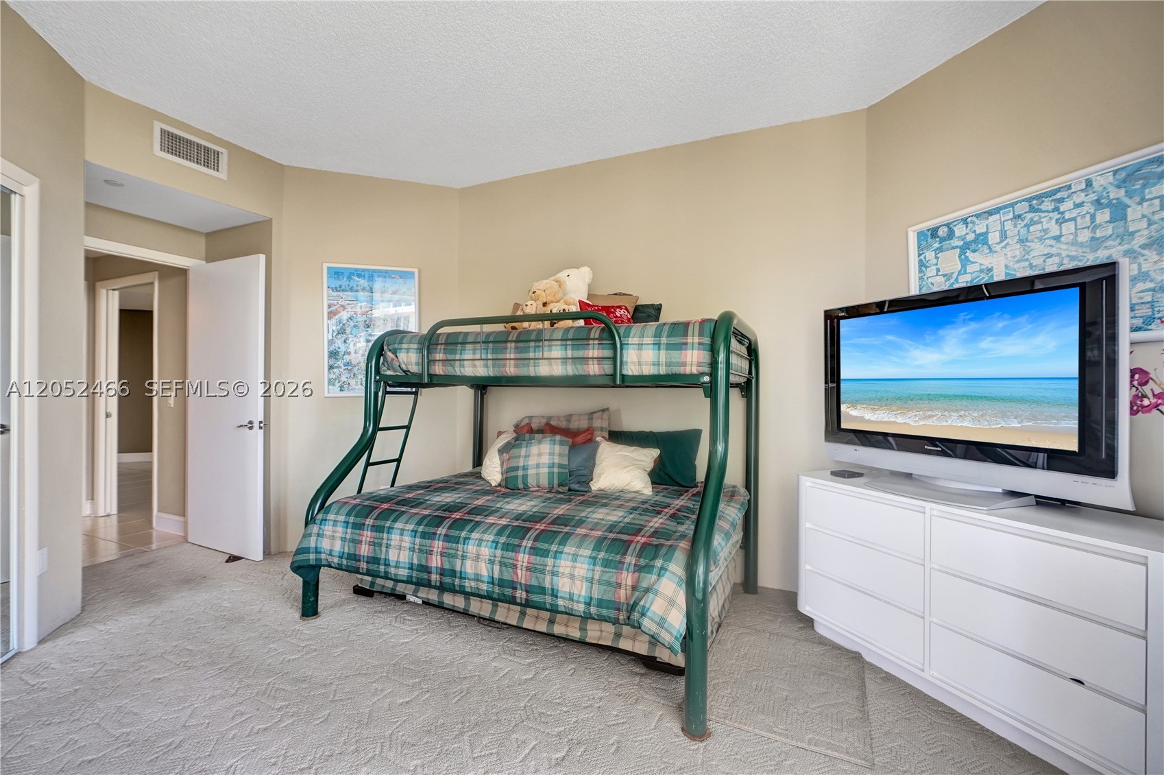 21150 Point Pl #805, Aventura FL 33180