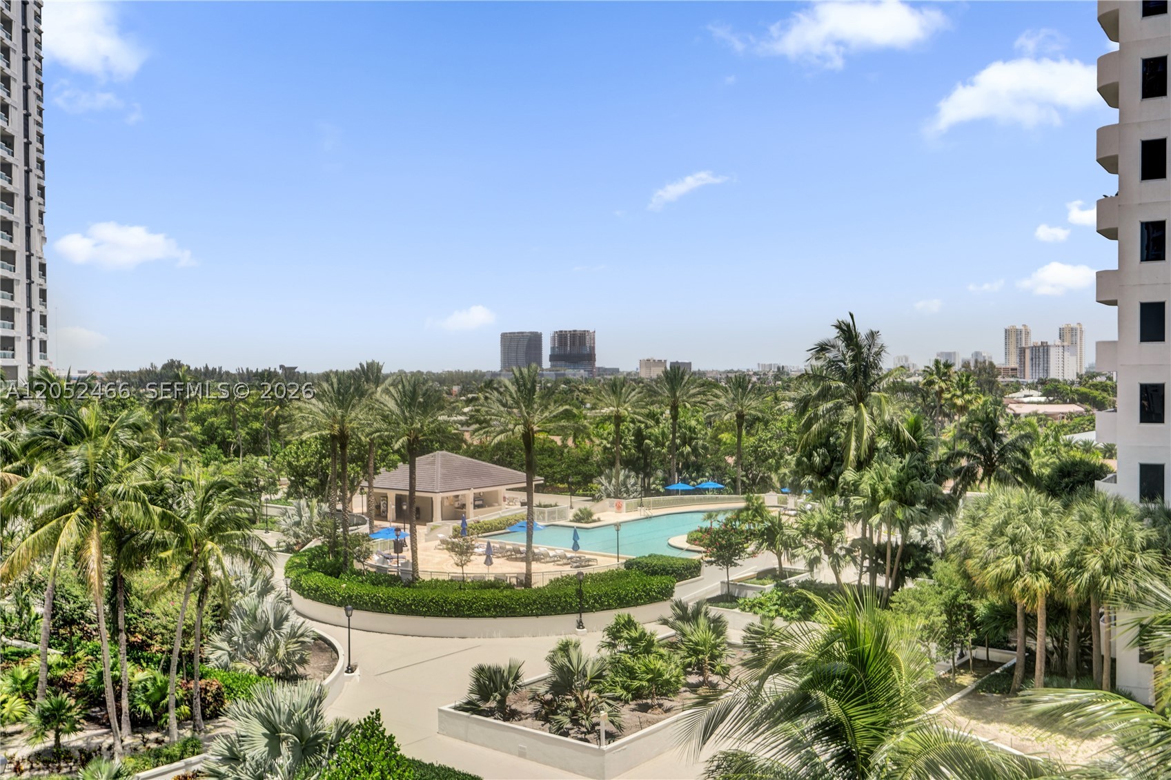 21150 Point Pl #805, Aventura FL 33180