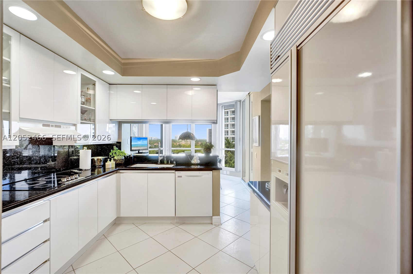 21150 Point Pl #805, Aventura FL 33180