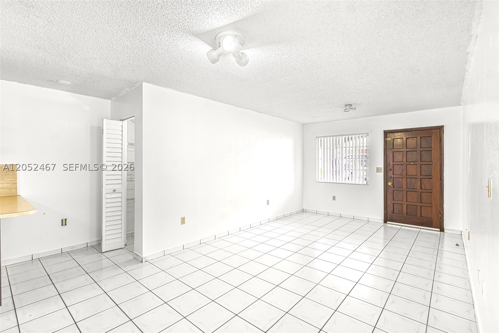 2228 W 74th St #102-13, Hialeah FL 33016