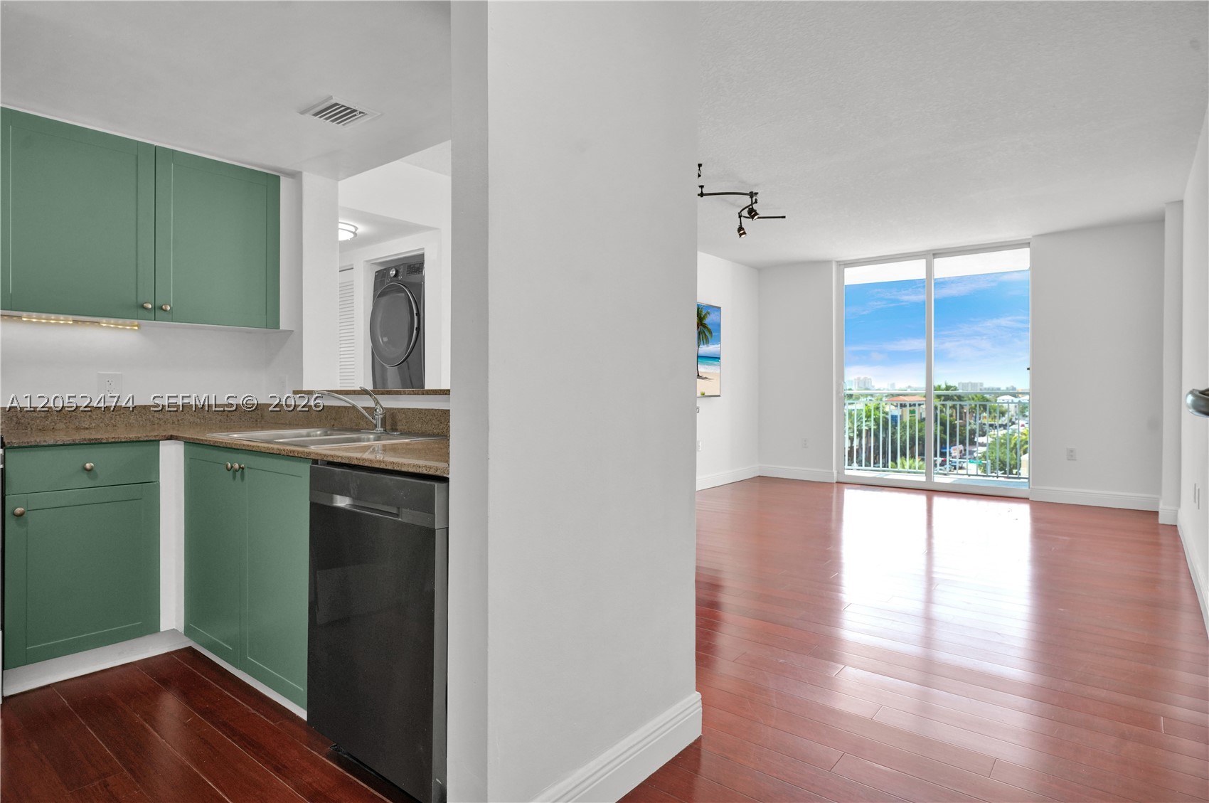 60 NW 37th Ave #608, Miami FL 33125
