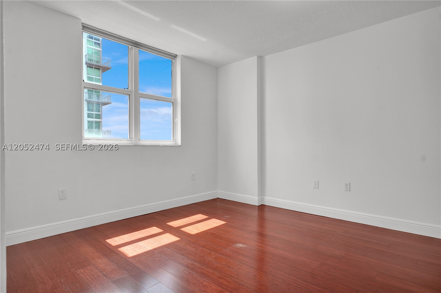 60 NW 37th Ave #608, Miami FL 33125
