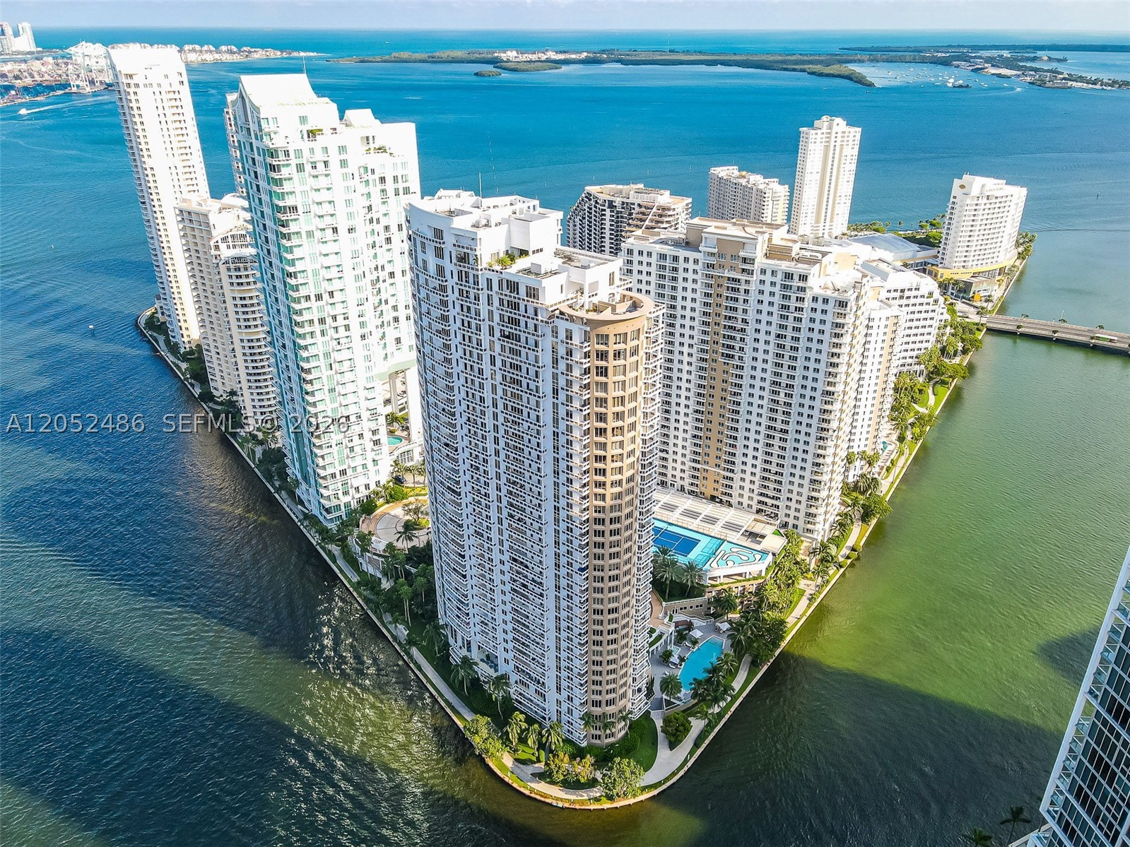 801 Brickell Key Blvd #2108, Miami FL 33131