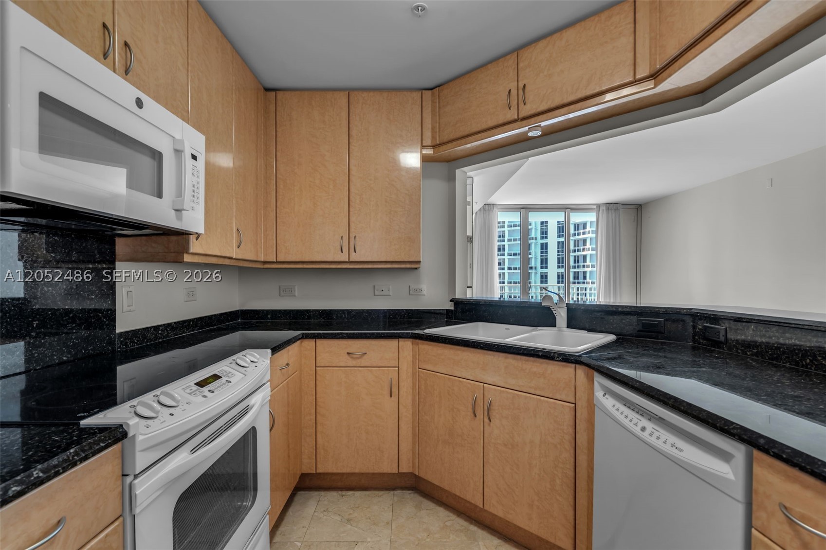 801 Brickell Key Blvd #2108, Miami FL 33131