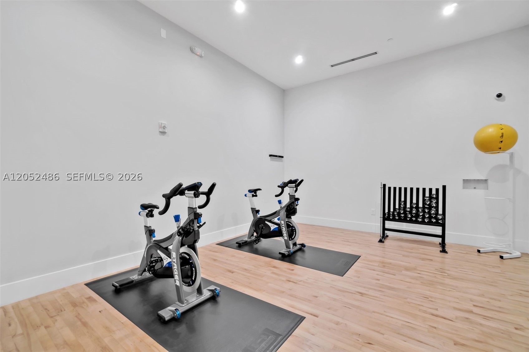 801 Brickell Key Blvd #2108, Miami FL 33131