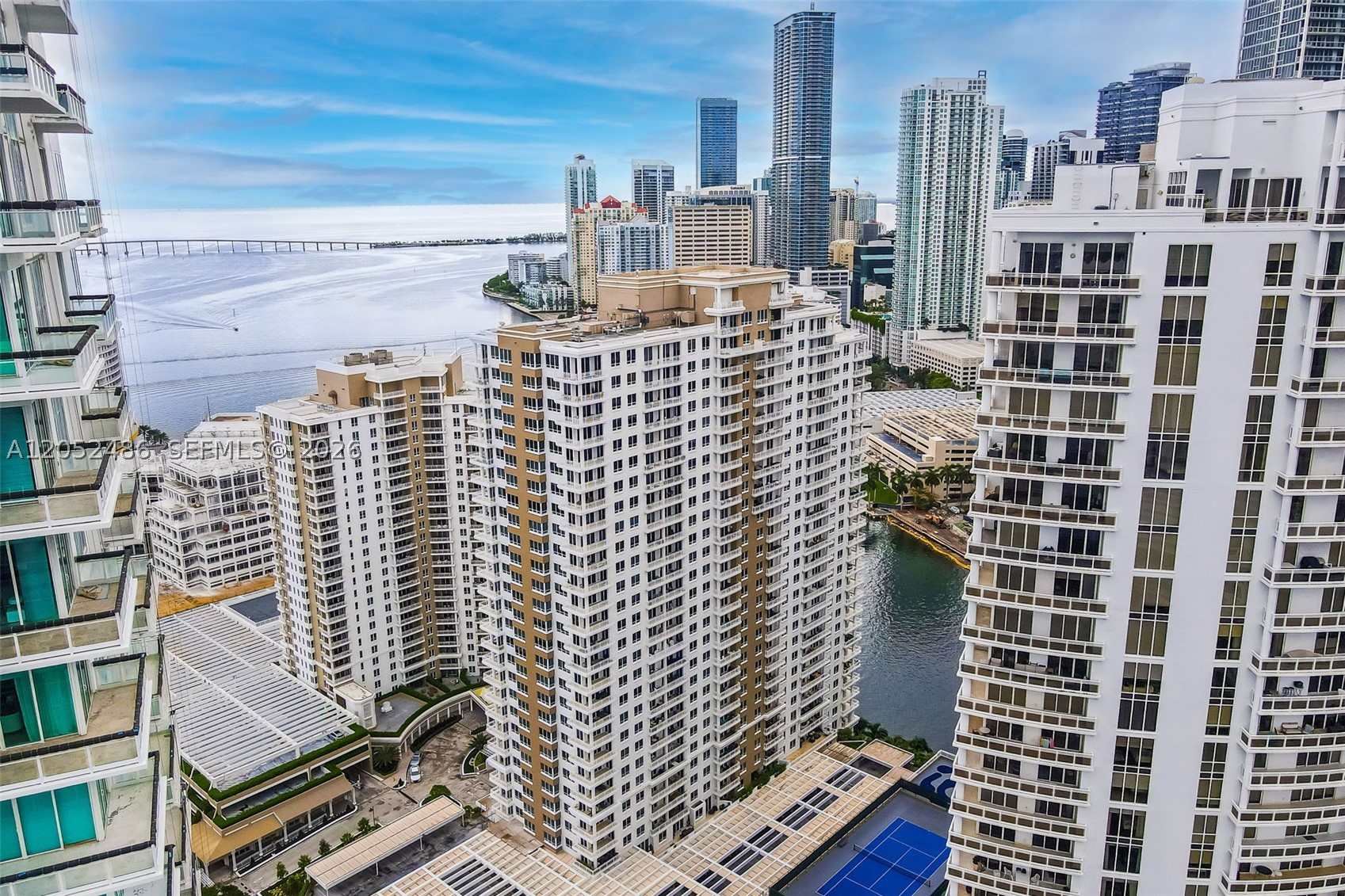 801 Brickell Key Blvd #2108, Miami FL 33131