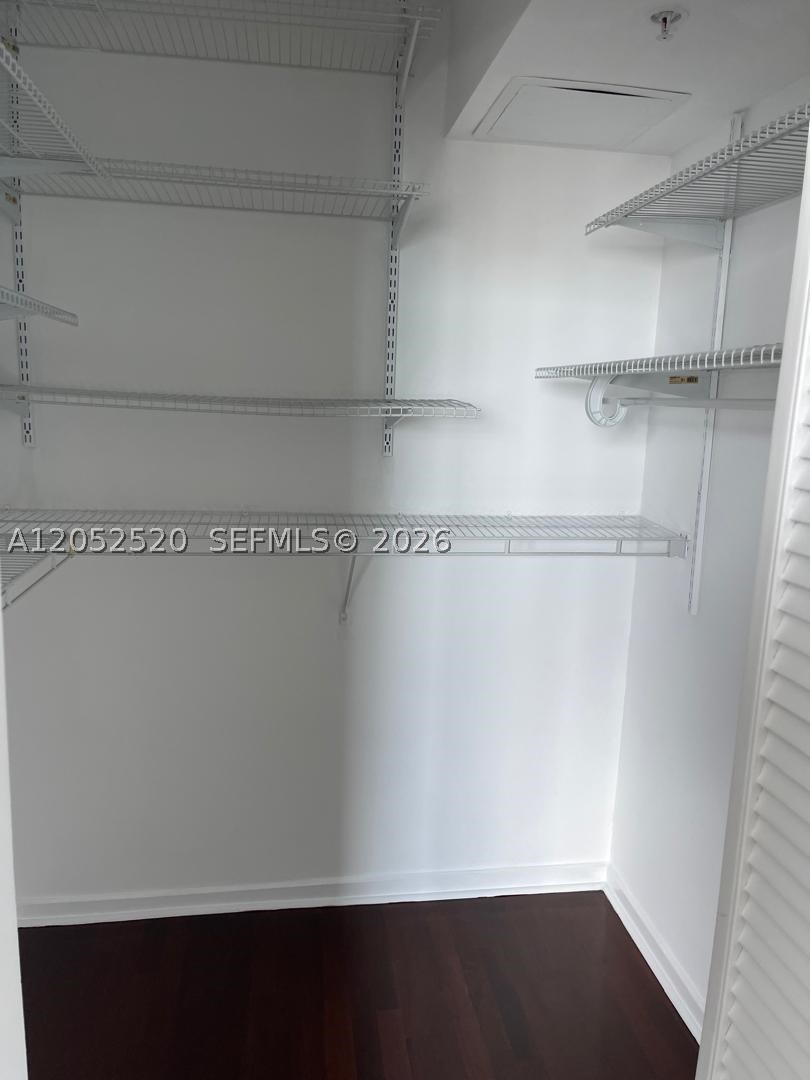 335 S Biscayne Blvd #3507, Miami FL 33131