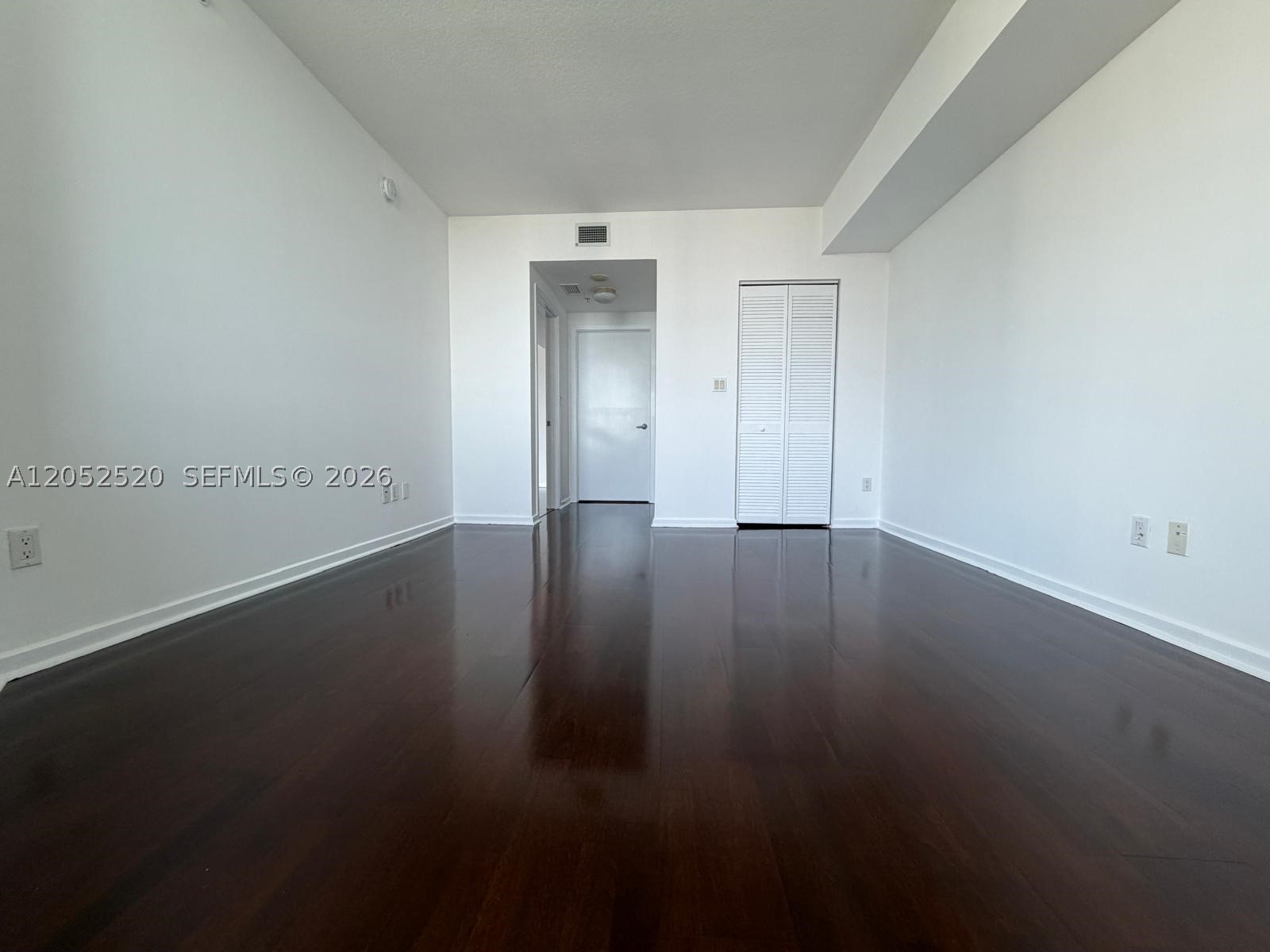 335 S Biscayne Blvd #3507, Miami FL 33131