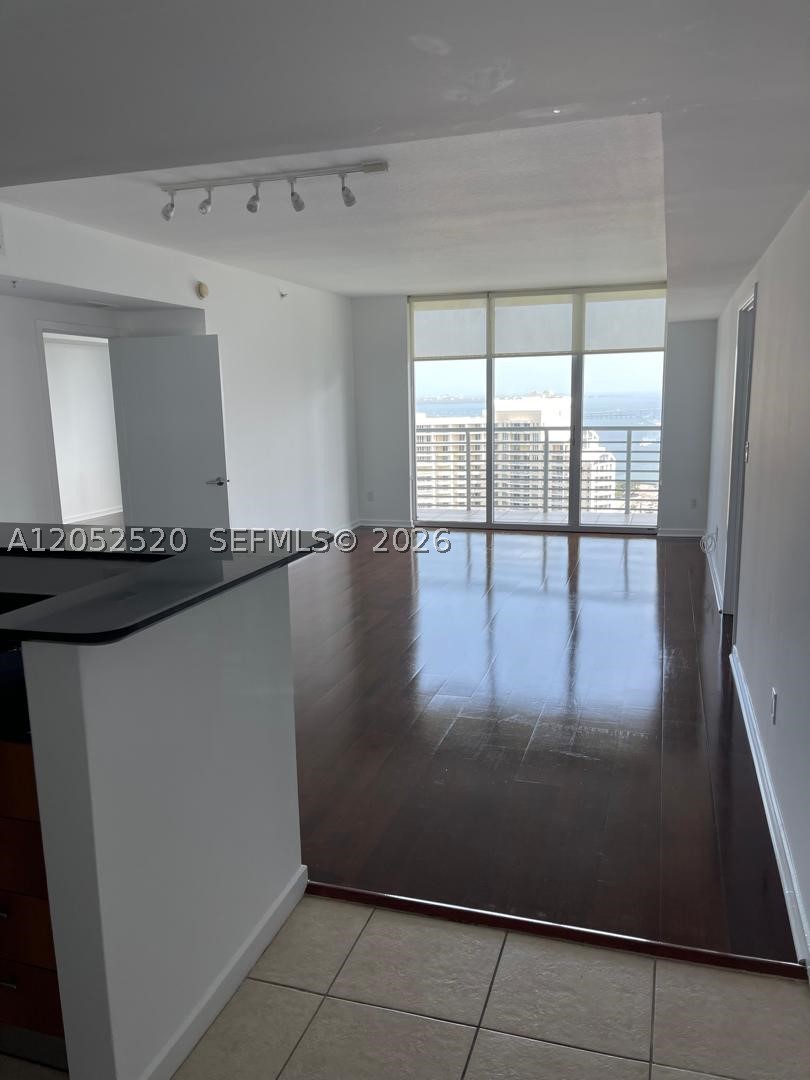 335 S Biscayne Blvd #3507, Miami FL 33131