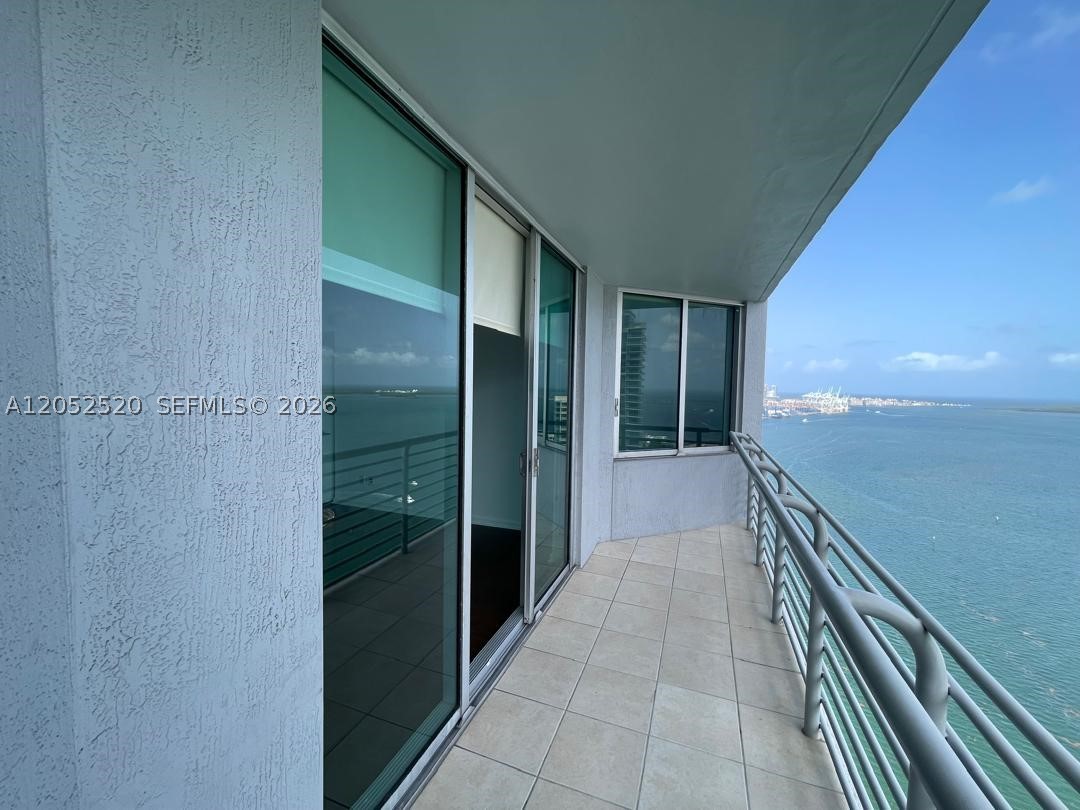 335 S Biscayne Blvd #3507, Miami FL 33131