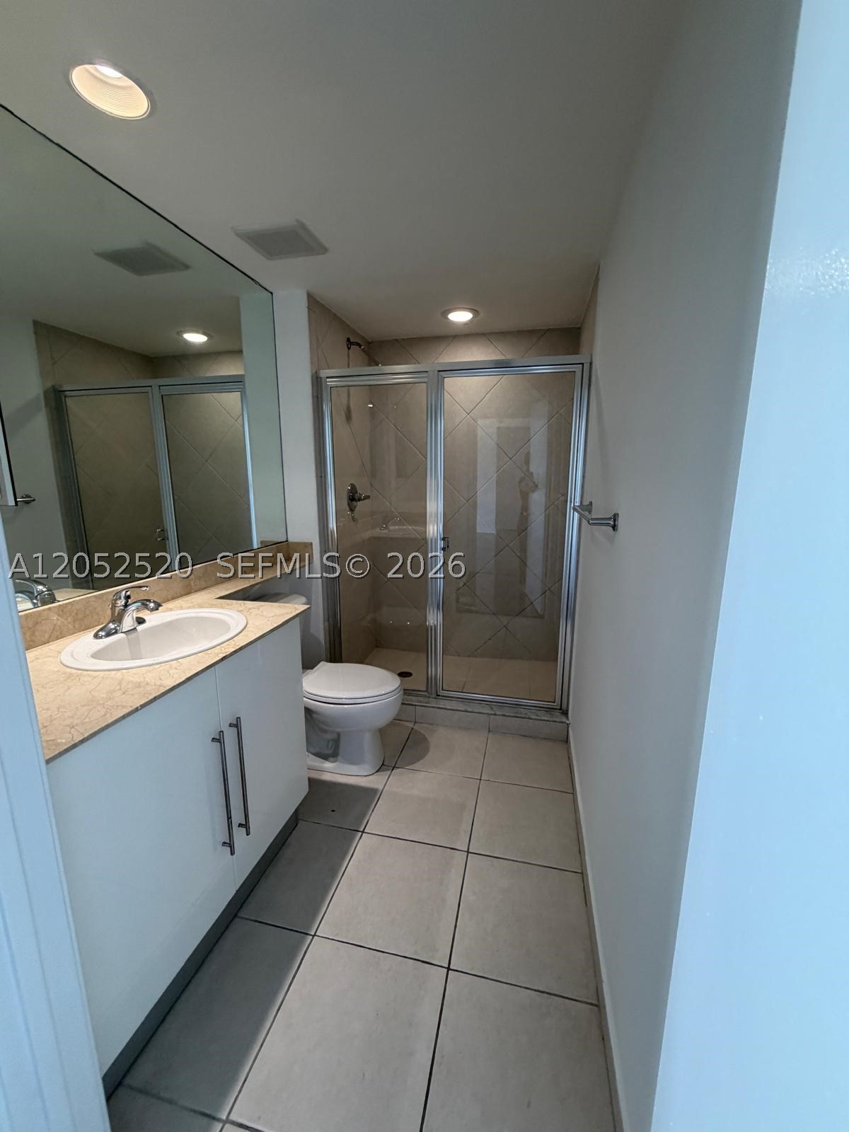 335 S Biscayne Blvd #3507, Miami FL 33131