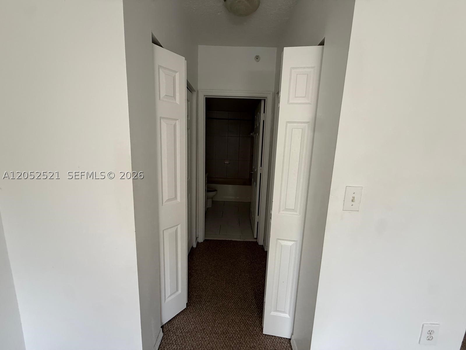 6861 SW 44th St #205, Miami FL 33155