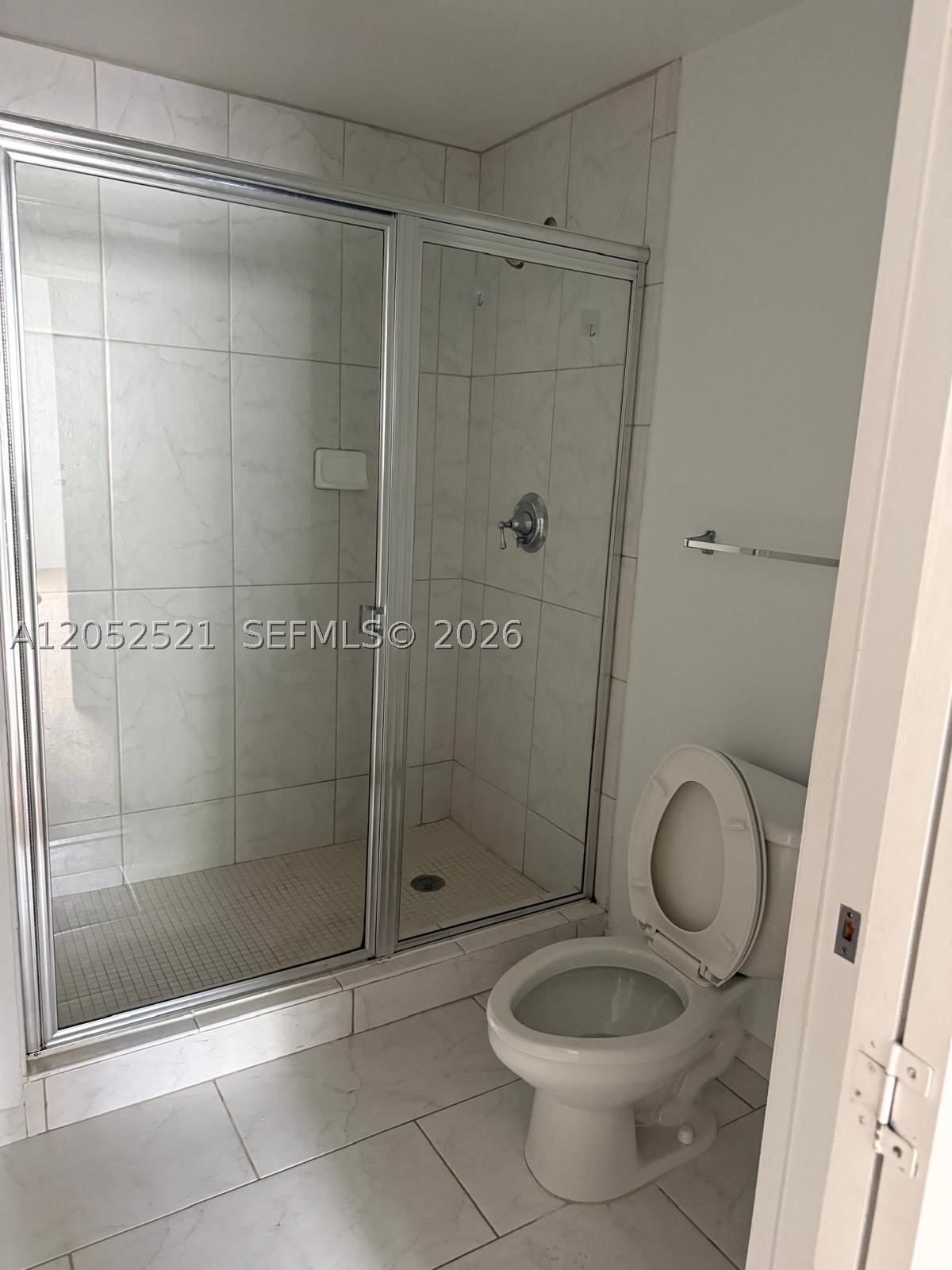 6861 SW 44th St #205, Miami FL 33155