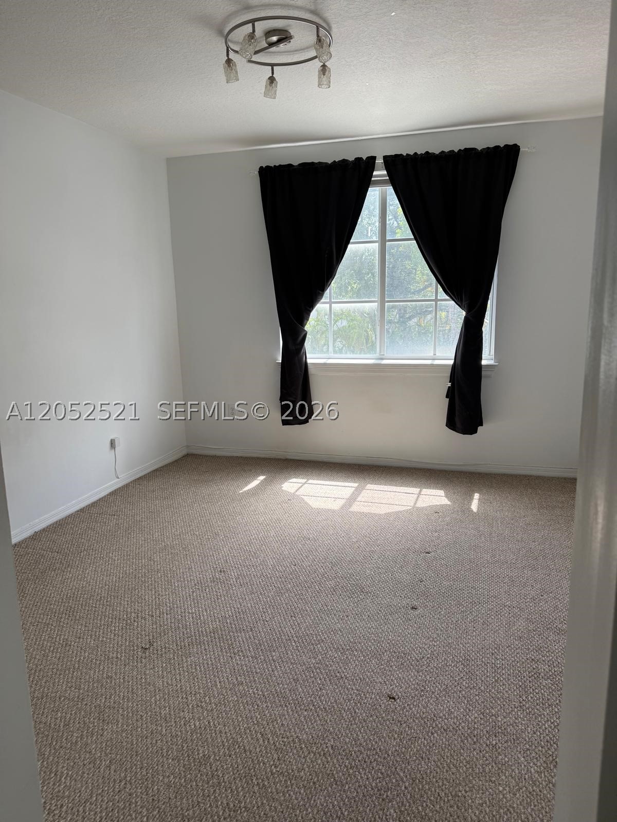 6861 SW 44th St #205, Miami FL 33155