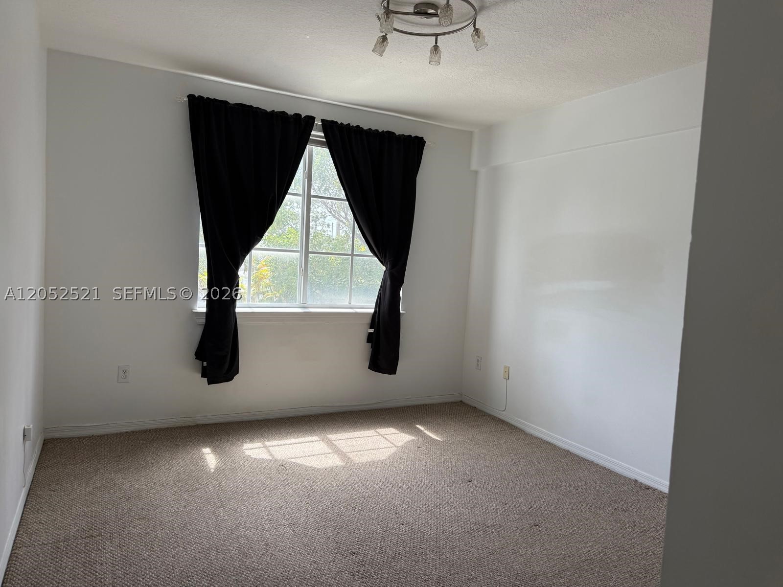 6861 SW 44th St #205, Miami FL 33155