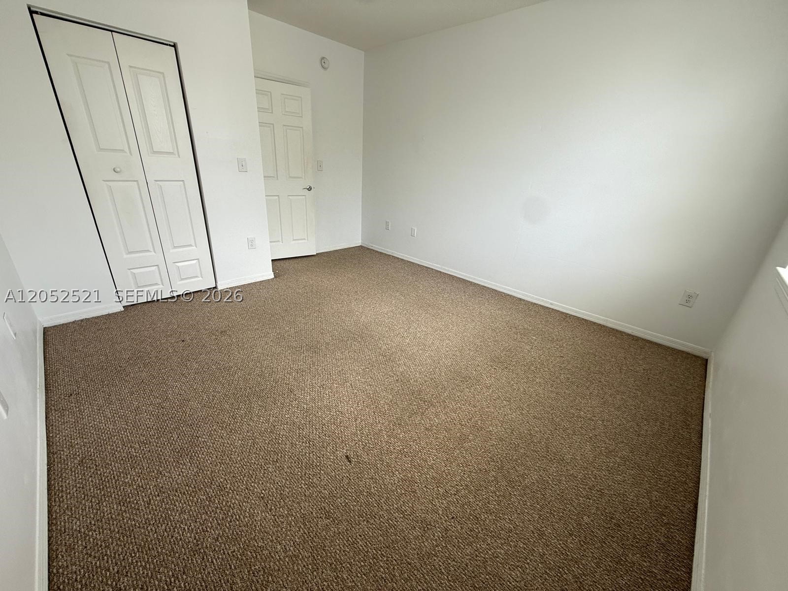 6861 SW 44th St #205, Miami FL 33155