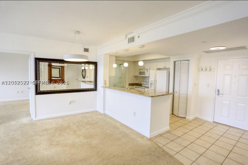 19501 W Country Club Dr #1615, Aventura FL 33180