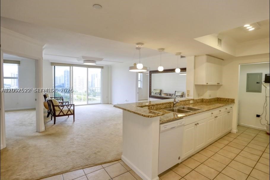 19501 W Country Club Dr #1615, Aventura FL 33180