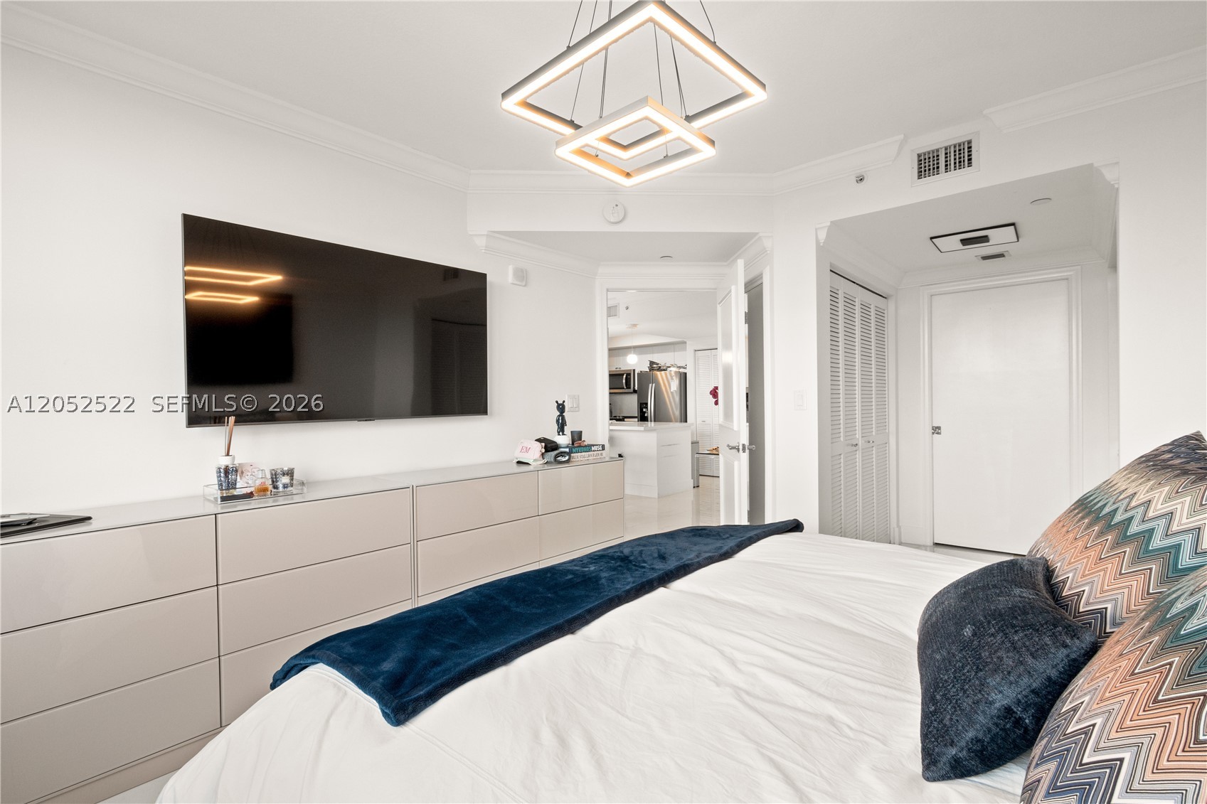 19501 W Country Club Dr #1615, Aventura FL 33180