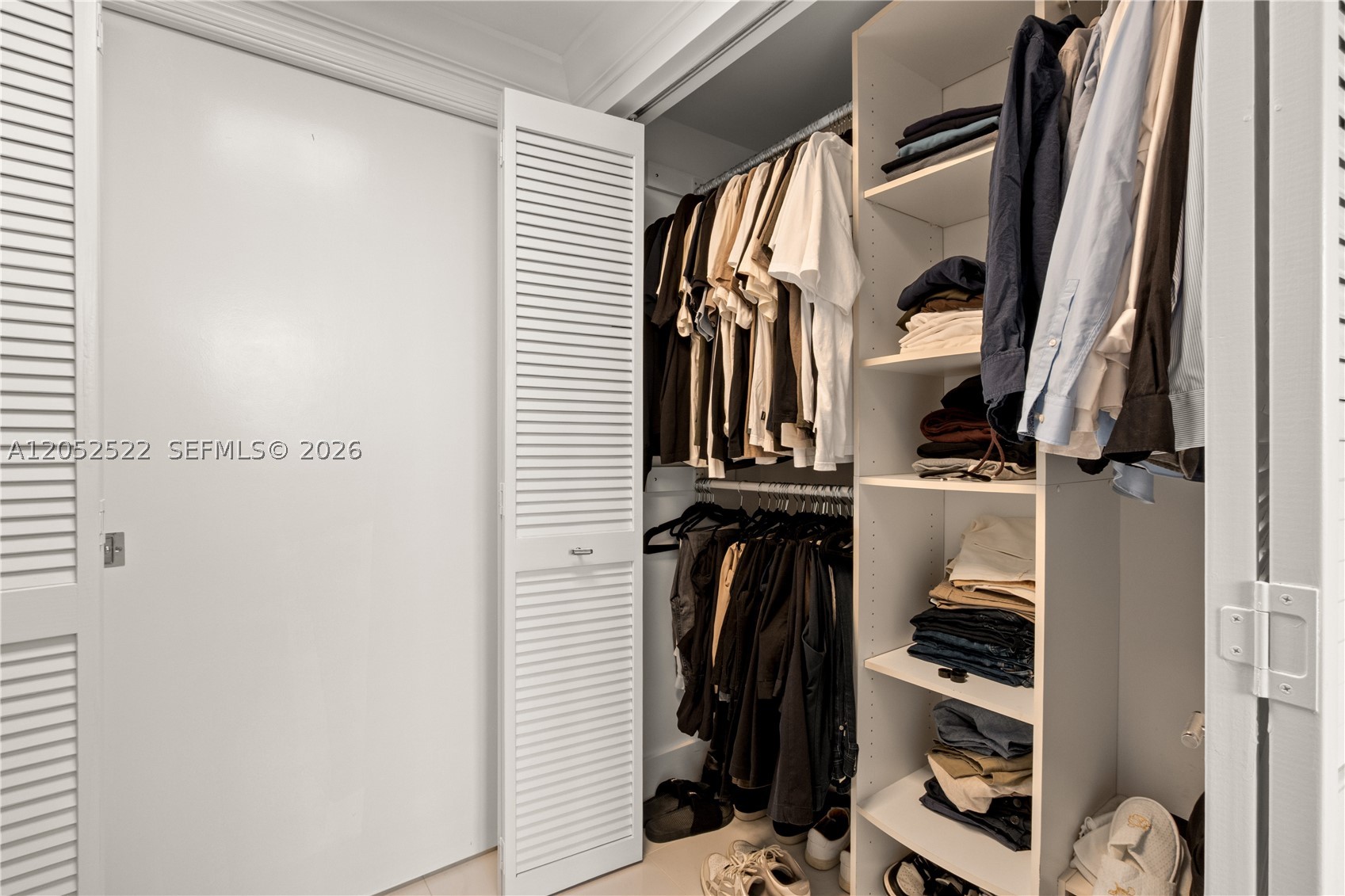19501 W Country Club Dr #1615, Aventura FL 33180
