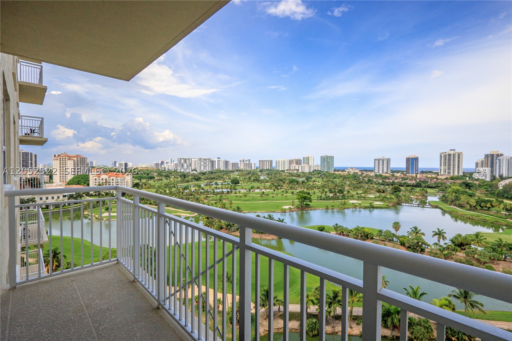 19501 W Country Club Dr #1615, Aventura FL 33180