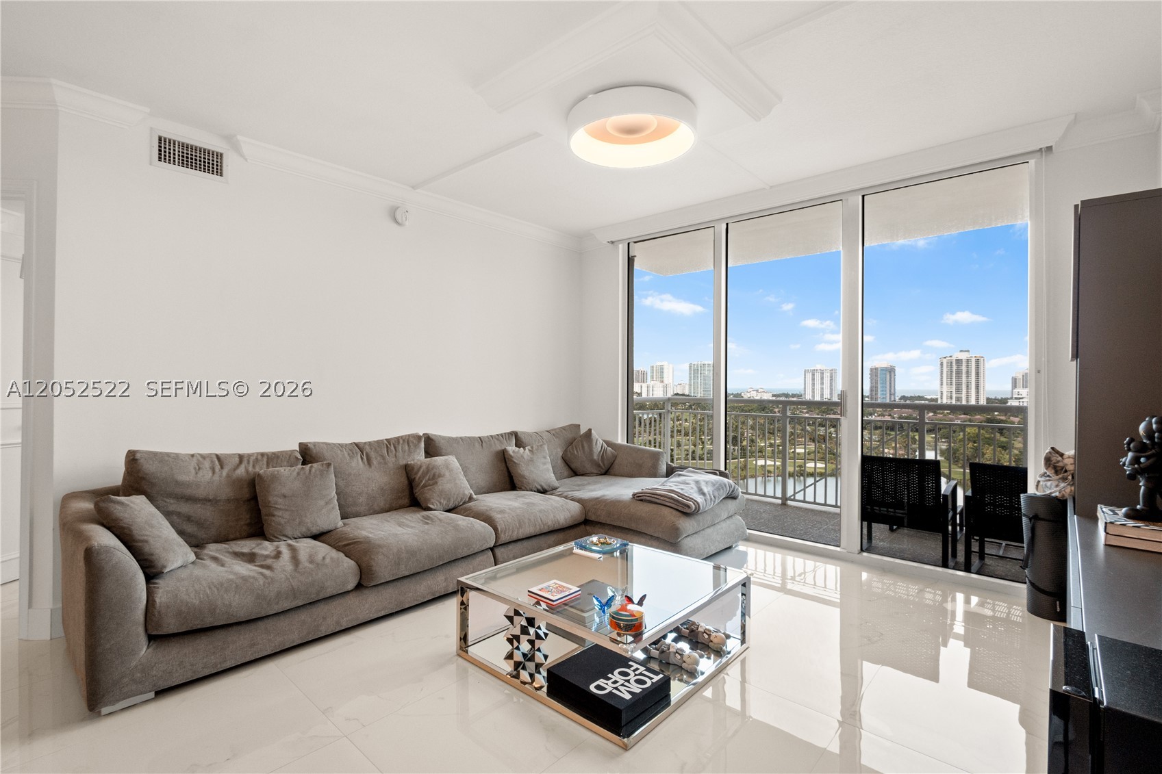 19501 W Country Club Dr #1615, Aventura FL 33180