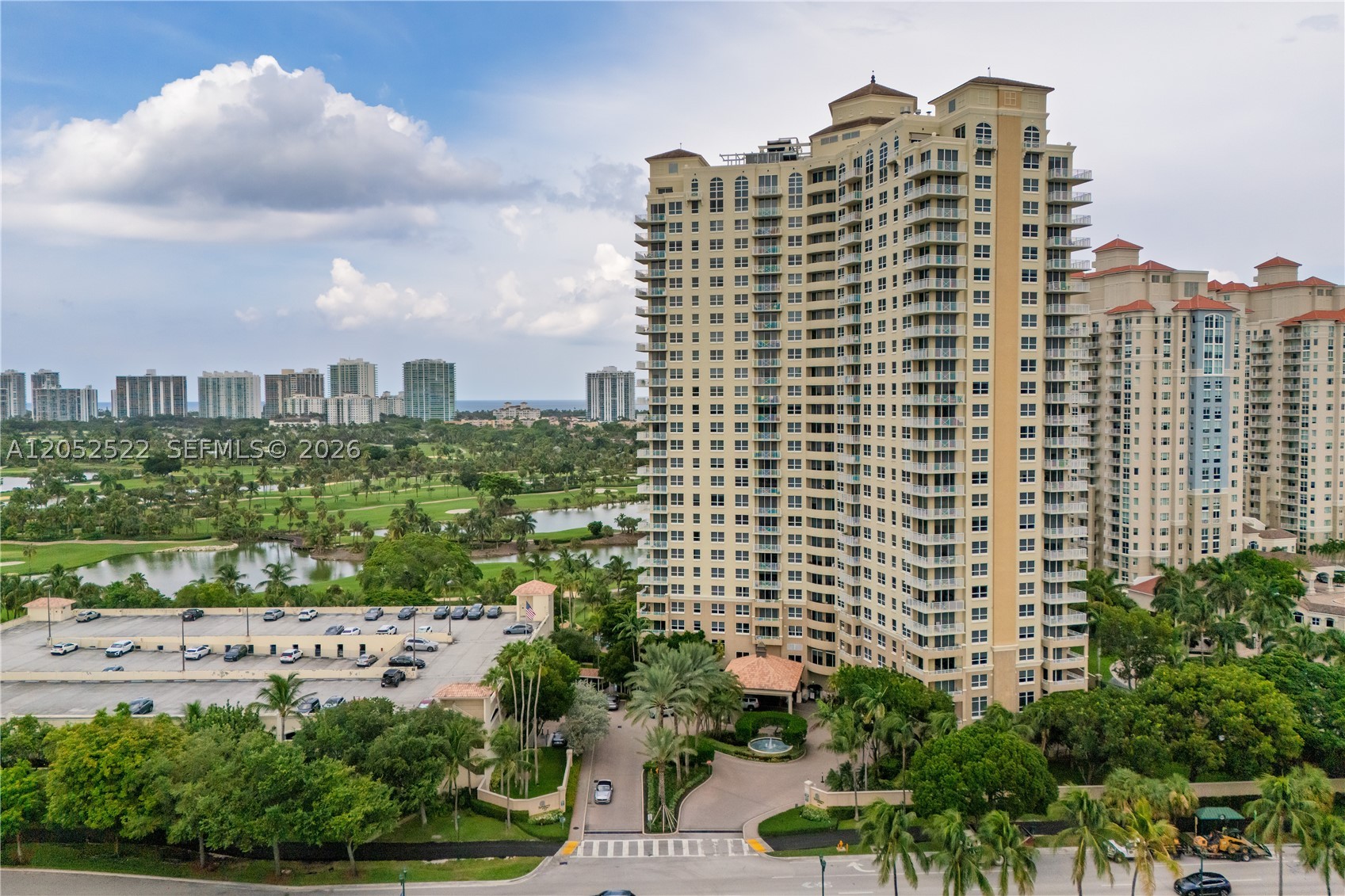 19501 W Country Club Dr #1615, Aventura FL 33180
