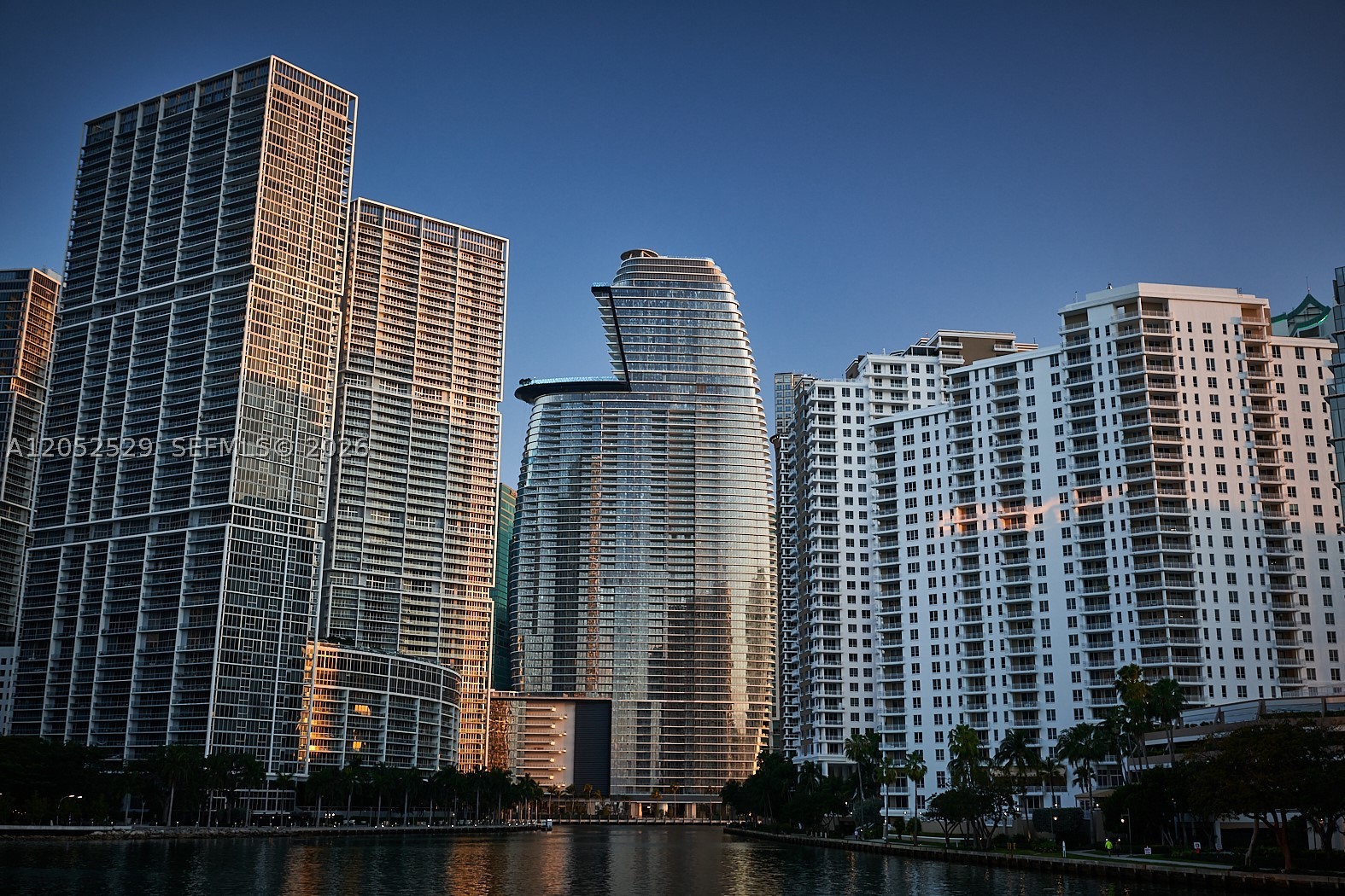 300 Biscayne Boulevard Way #1705W, Miami FL 33131
