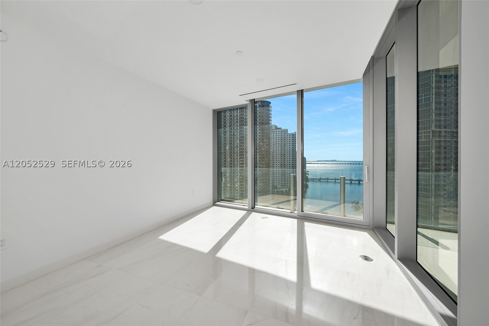 300 Biscayne Boulevard Way #1705W, Miami FL 33131