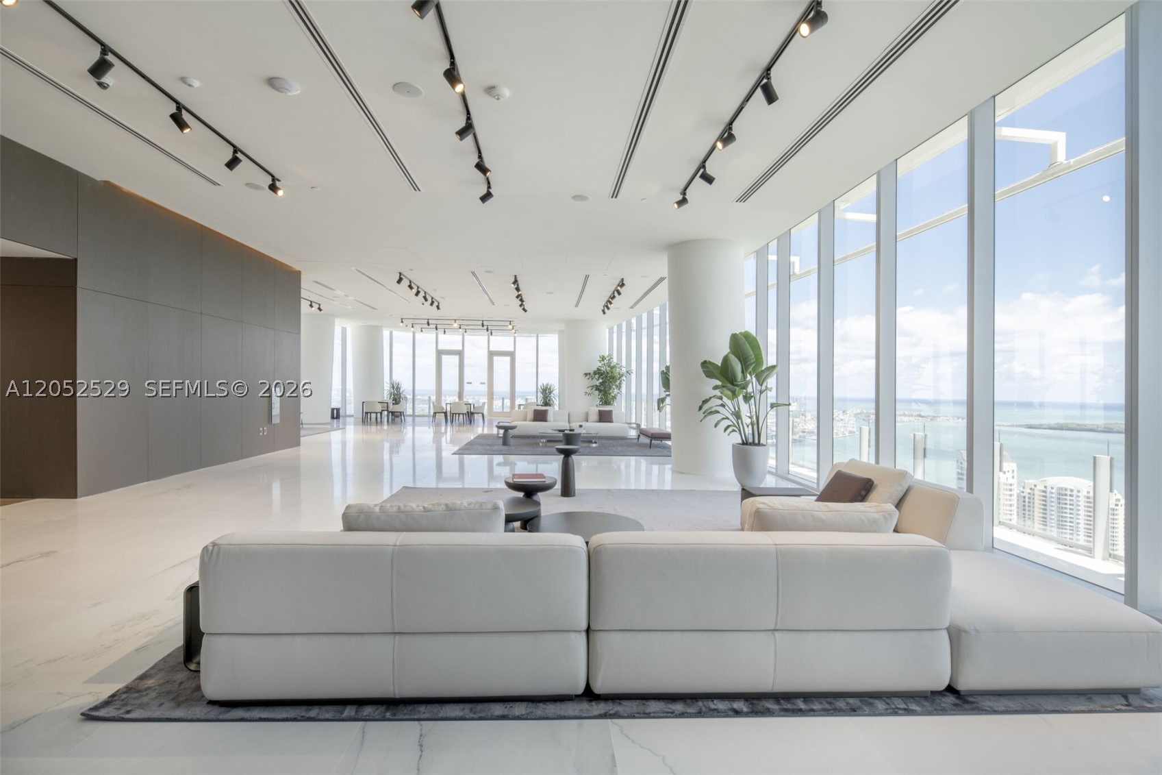 300 Biscayne Boulevard Way #1705W, Miami FL 33131