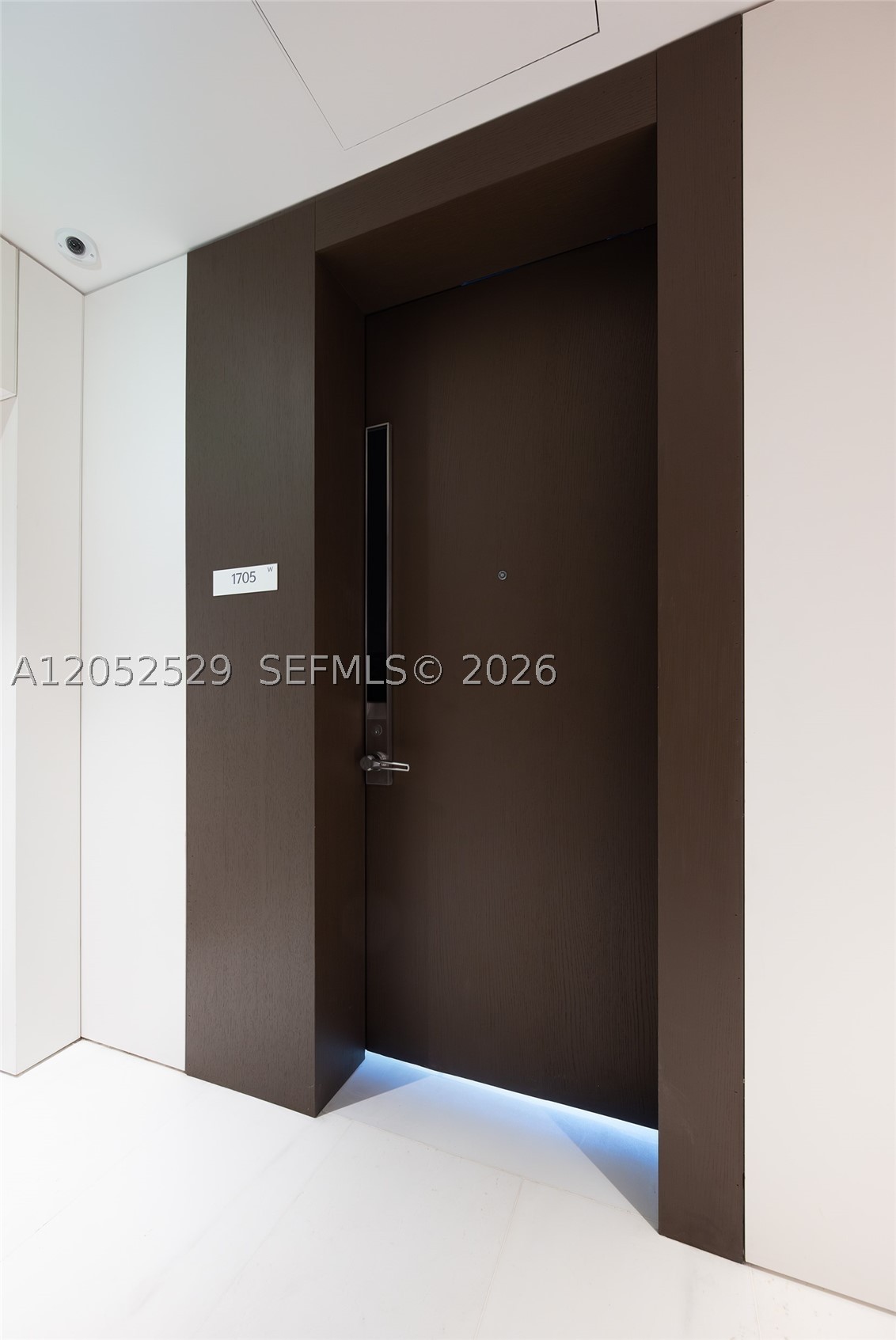 300 Biscayne Boulevard Way #1705W, Miami FL 33131