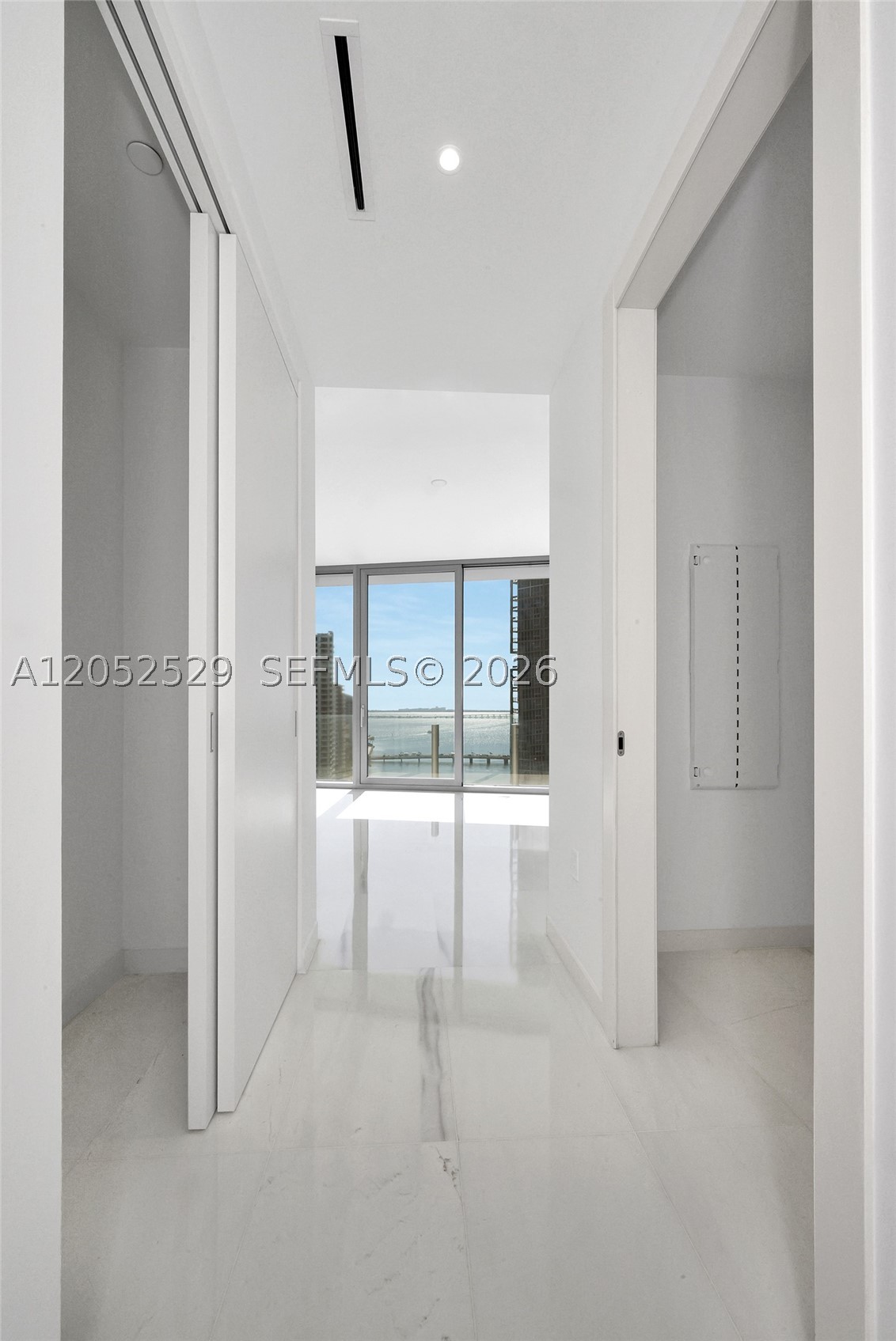 300 Biscayne Boulevard Way #1705W, Miami FL 33131