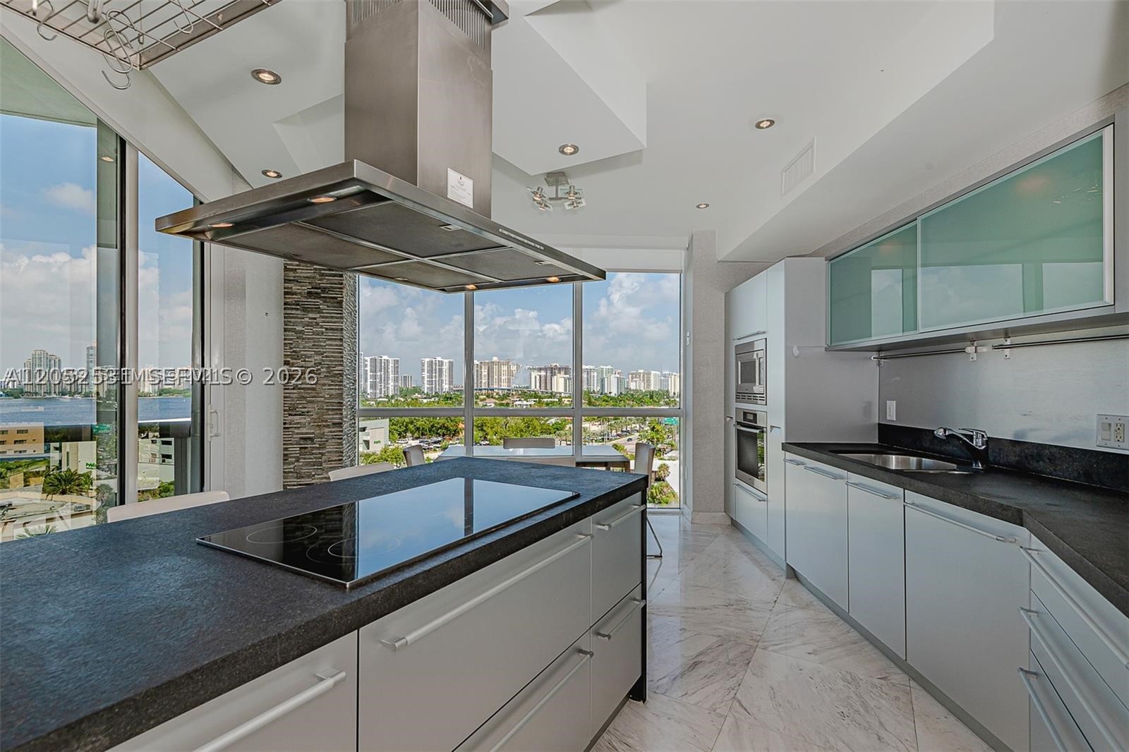 18201 Collins Ave #1101, Sunny Isles Beach FL 33160