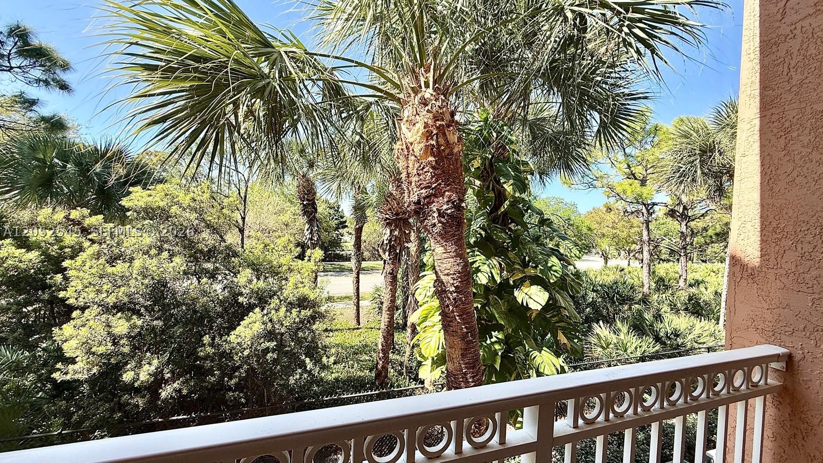 1206 E Myrtlewood Cir E #1206, Palm Beach Gardens FL 33418