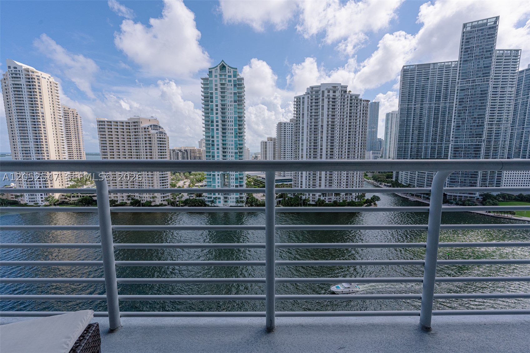 325 S Biscayne Blvd #2119, Miami FL 33131