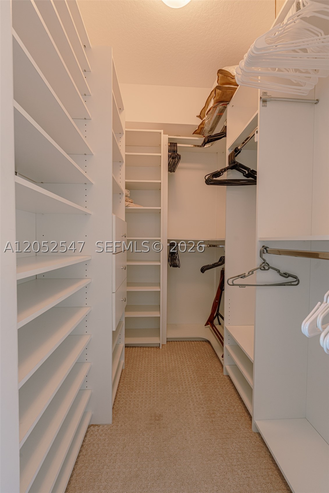 325 S Biscayne Blvd #2119, Miami FL 33131