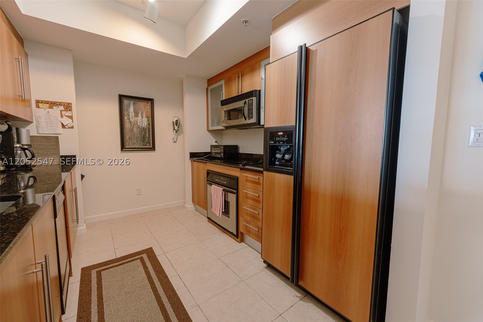 325 S Biscayne Blvd #2119, Miami FL 33131