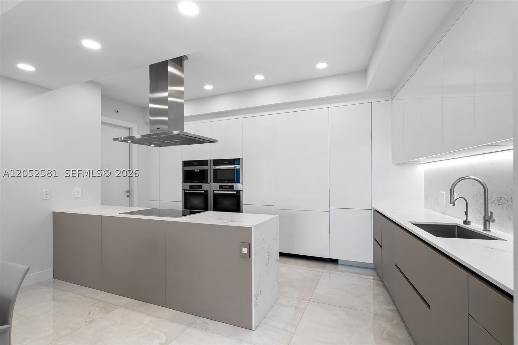 18201 Collins Ave #4606, Sunny Isles Beach FL 33160