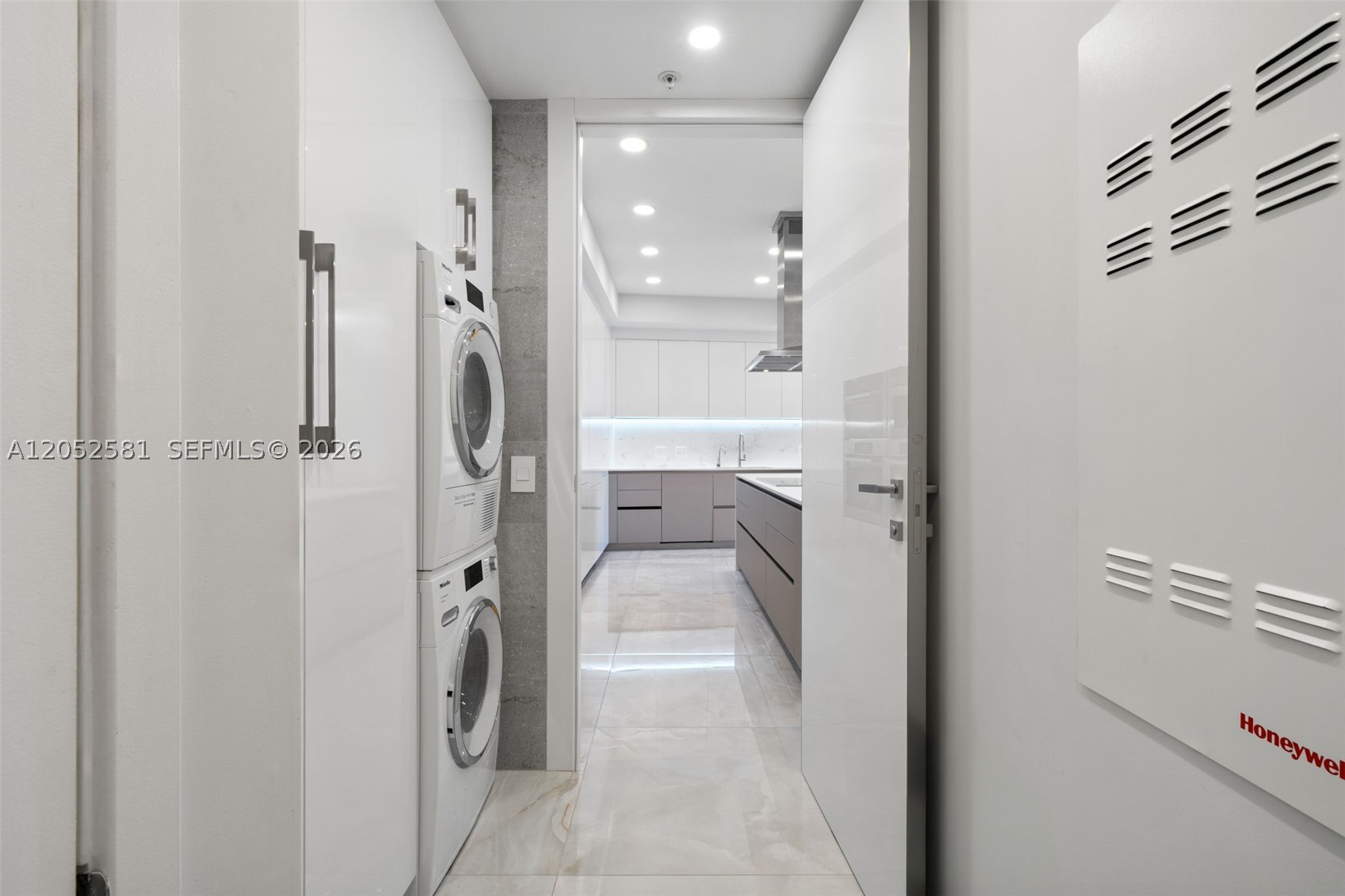 18201 Collins Ave #4606, Sunny Isles Beach FL 33160