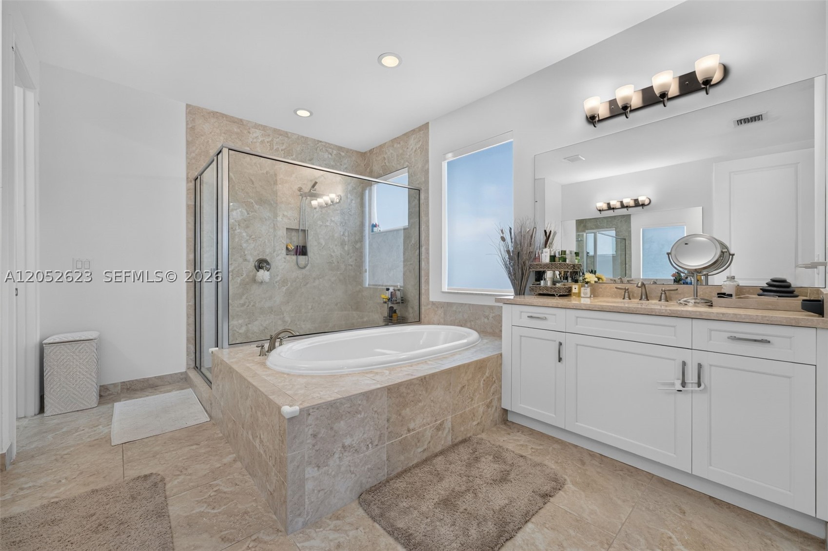 11326 SW 12th St, Pembroke Pines FL 33025