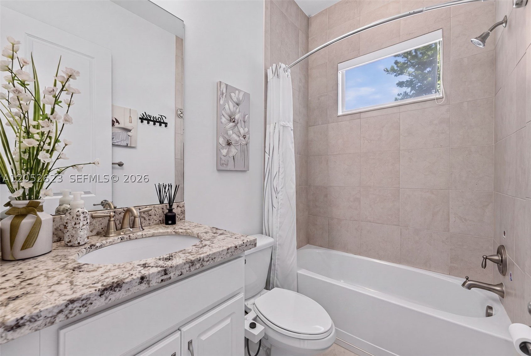 11326 SW 12th St, Pembroke Pines FL 33025