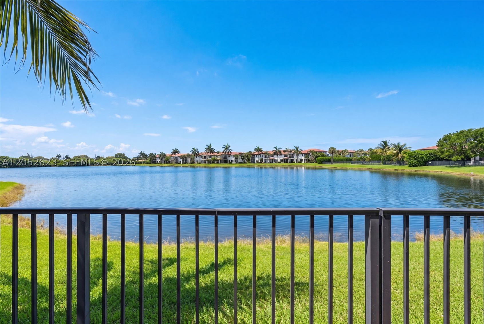 11326 SW 12th St, Pembroke Pines FL 33025